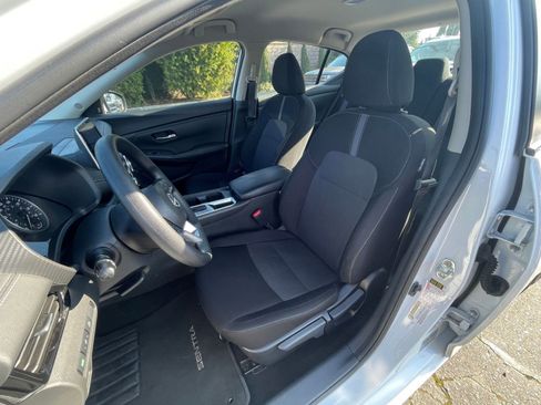 Used 2025 Nissan Sentra SV image 35