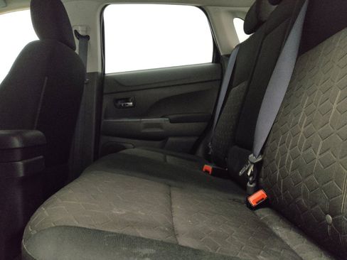Used 2024 Mitsubishi Outlander Sport ES AWD/4WD image 18