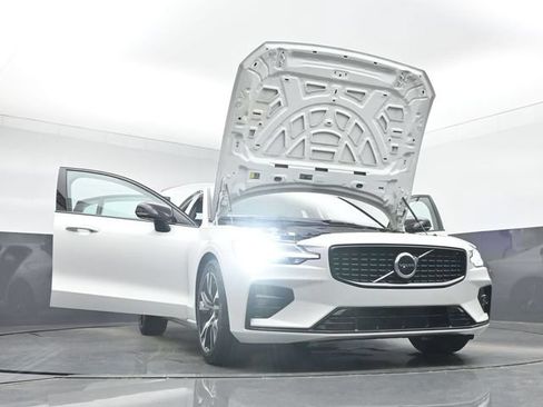 Used 2024 Volvo S60 T8 Plus w/ Protection Package Premier AWD/4WD image 50