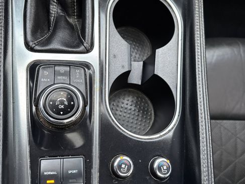 Used 2016 Nissan Maxima Platinum image 22