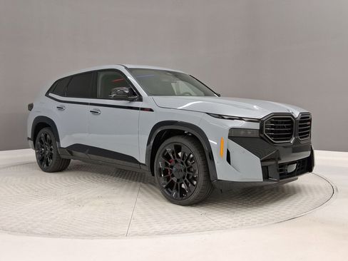 New 2026 BMW XM Label Red image 5