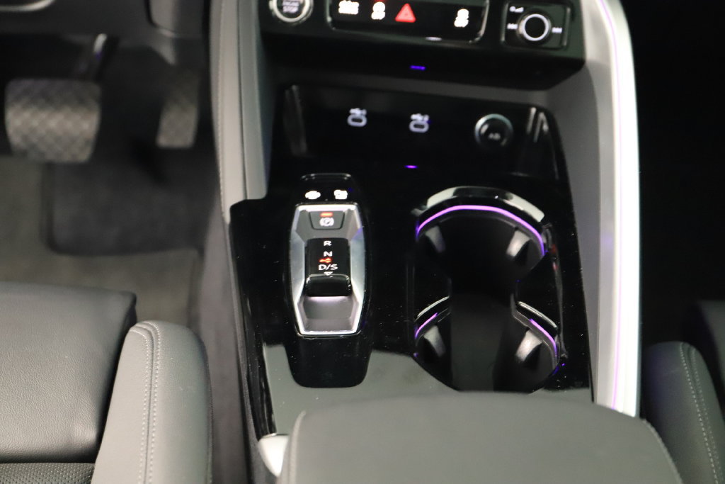 Certified 2025 Audi Q5 Prestige AWD/4WD image 22