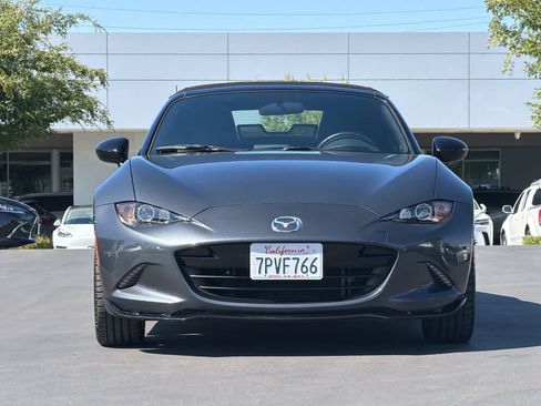 Used 2016 MAZDA MX-5 Miata Club RWD image 9
