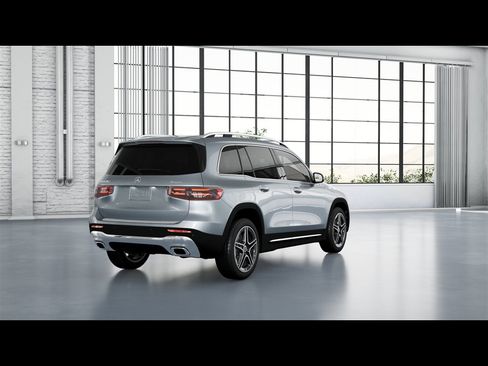 New 2026 Mercedes-Benz GLB 250 4MATIC image 17