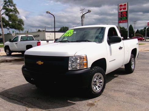 Used 2012 Chevrolet Silverado 1500 W/T AWD/4WD image 6