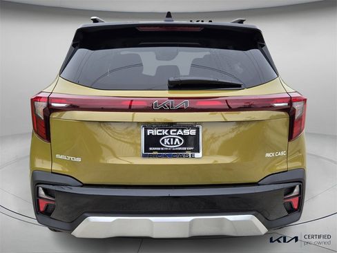 Certified 2024 Kia Seltos S image 6
