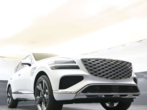 New 2026 Genesis GV80 3.5T Prestige image 35