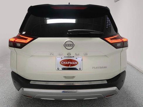 Used 2023 Nissan Rogue Platinum w/ Platinum Premium Package FWD image 4