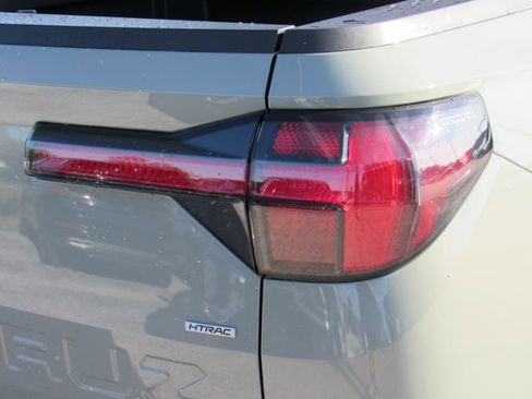 Used 2024 Hyundai Santa Cruz SEL AWD/4WD image 8