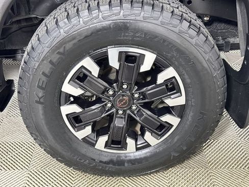 Used 2024 Nissan Frontier Pro-X RWD image 34