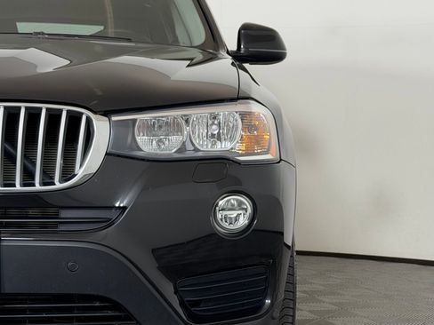 Used 2017 BMW X3 xDrive28i image 11