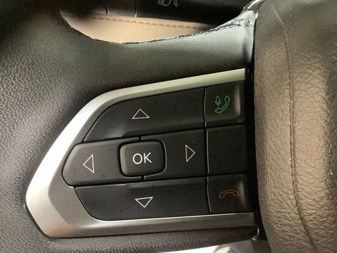 Used 2023 Jeep Compass Limited AWD/4WD image 27