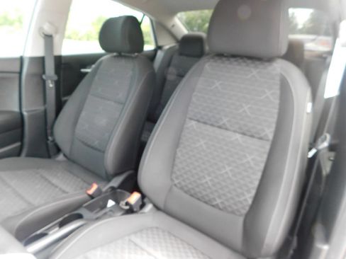 Used 2023 Kia Rio LX FWD image 14