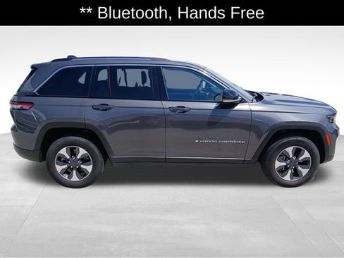 Used 2023 Jeep Grand Cherokee 4WD 4xe image 6