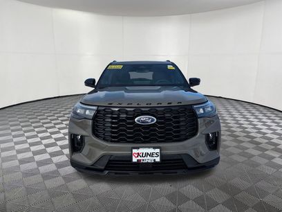 New 2026 Ford Explorer ST-Line w/ ST-Line Street Pack