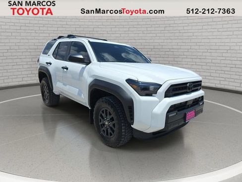 Used 2025 Toyota 4Runner SR5 AWD/4WD image 3