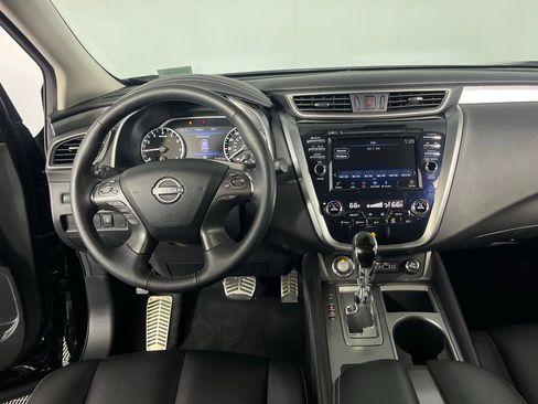 Used 2024 Nissan Murano SV FWD image 13