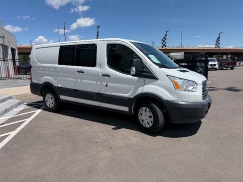 Used 2019 Ford Transit 250 130 Low Roof RWD image 14