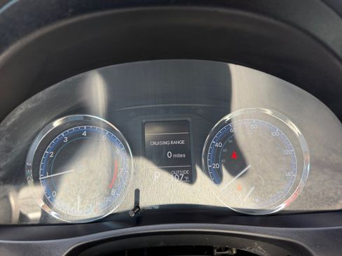 Used 2019 Toyota Corolla LE FWD image 10