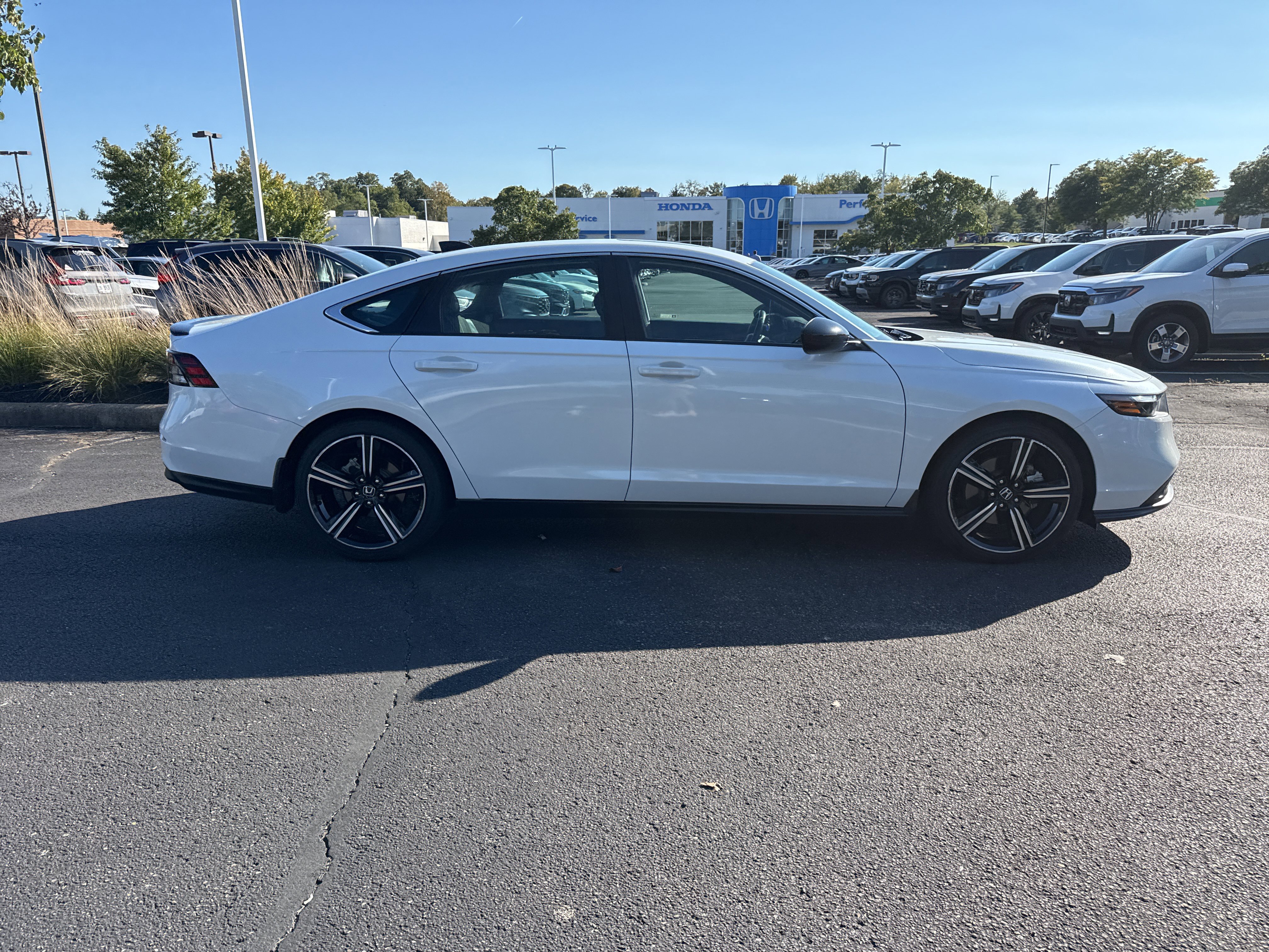Used 2024 Honda Accord Sport image 29