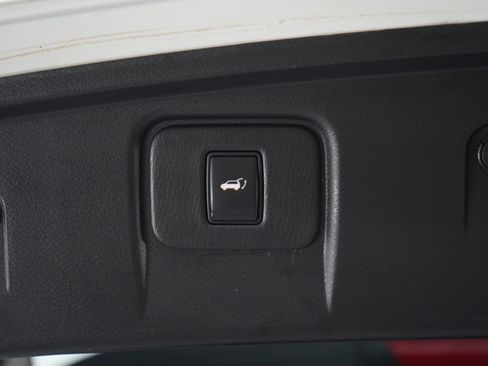 Used 2016 Nissan Murano SL AWD/4WD image 18