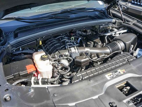 Used 2021 Jeep Grand Cherokee L Limited image 16