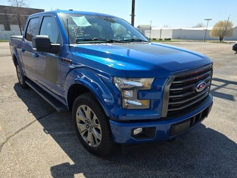 Used 2017 Ford F150 XLT w/ Equipment Group 302A Luxury image 6