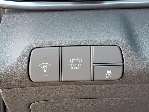 New 2026 Hyundai Elantra Hybrid FWD image 22