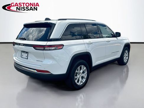 Used 2023 Jeep Grand Cherokee Limited AWD/4WD image 9