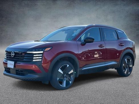 New 2026 Nissan Kicks SR image 5