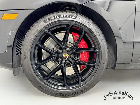 Used 2024 Porsche Macan GTS AWD/4WD image 39