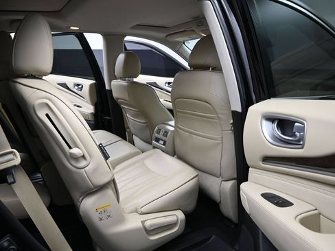 Used 2020 INFINITI QX60 Luxe w/ Sensory Package AWD/4WD image 17