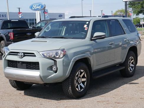 Used 2023 Toyota 4Runner TRD Off-Road Premium w/ Off Road Premium Plus Package AWD/4WD image 8