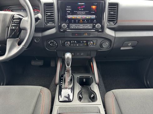 Used 2023 Nissan Frontier PRO-4X w/ Technology Package AWD/4WD image 12