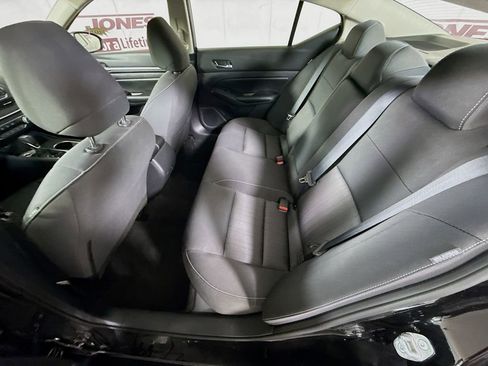 Used 2022 Nissan Altima 2.5 SV image 25