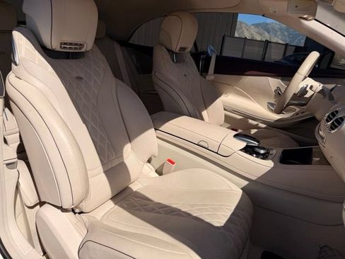 Used 2019 Mercedes-Benz S 560 Cabriolet image 25