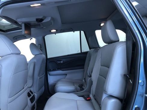 Used 2019 Honda Pilot Elite image 20