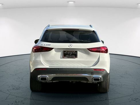 Used 2025 Mercedes-Benz GLA 250 image 6