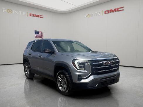 Used 2025 GMC Terrain Elevation AWD/4WD image 1