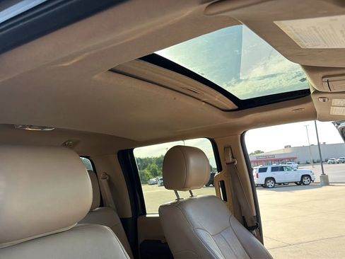 Used 2015 Ford F250 Lariat w/ Lariat Ultimate Package AWD/4WD image 82
