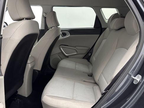 Used 2020 Kia Soul LX FWD image 22