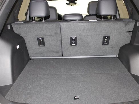 New 2025 Chevrolet Equinox LT w/ Convenience Package II image 26