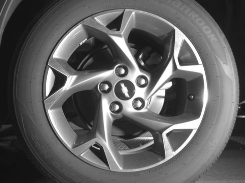Used 2025 Chevrolet Trax LT FWD image 14