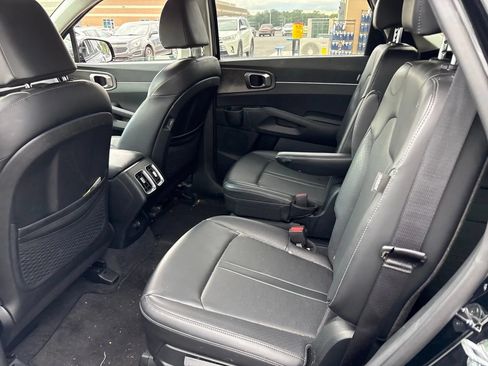 Used 2025 Kia Sorento X-Line EX AWD/4WD image 5