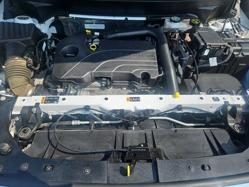 Used 2023 GMC Terrain SLE FWD image 21