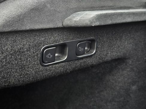 Used 2021 Tesla Model S Long Range image 27