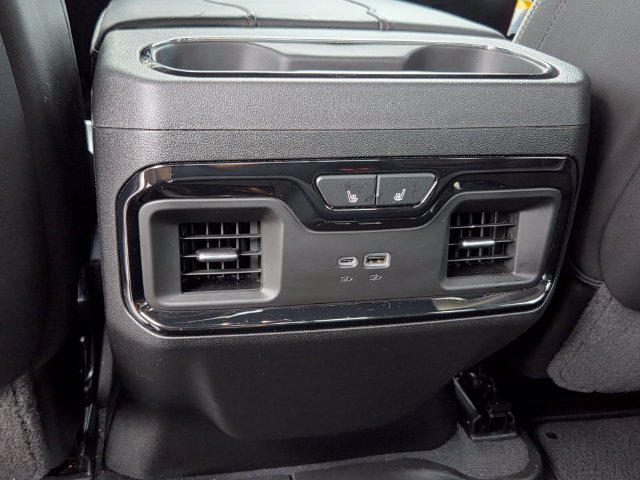 Used 2024 GMC Sierra 2500 AT4X AWD/4WD image 13
