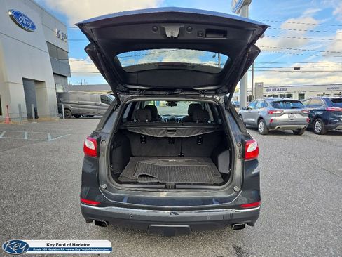 Used 2018 Chevrolet Equinox LT w/ Sun & Infotainment Package AWD/4WD image 10