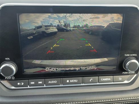 Certified 2024 Nissan Rogue SV image 35