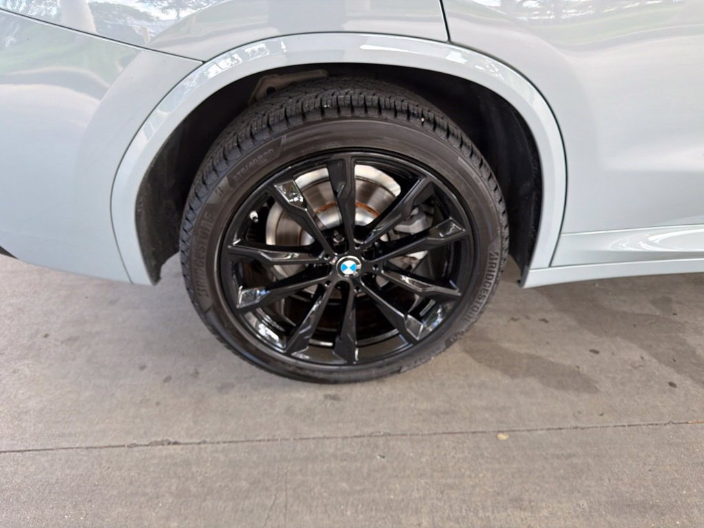 Used 2024 BMW X3 sDrive30i w/ M Sport Package RWD image 23